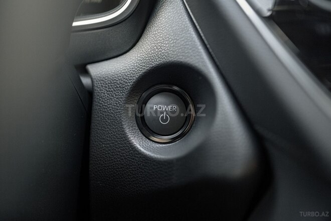 Toyota Corolla Cross-16