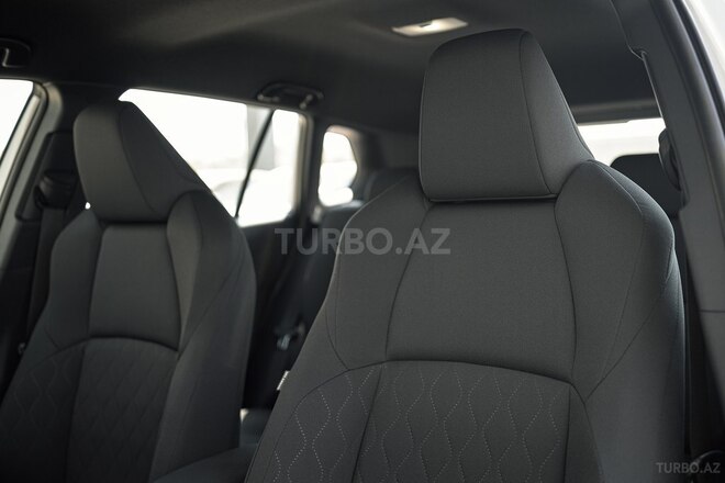 Toyota Corolla Cross-10