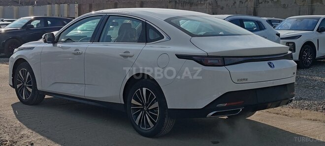Changan Eado-6