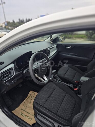 Kia Rio 2018, 165,762 km - 1.6 l - Bakı