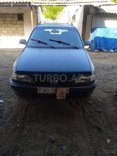 Opel Astra-1