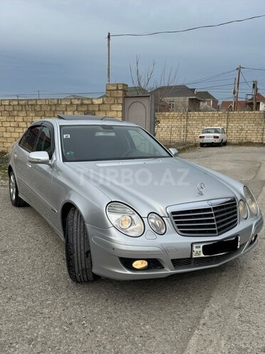 Mercedes E 220 2008, 293,777 km - 2.2 l - Bakı