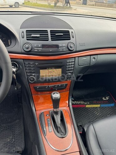 Mercedes E 220 2008, 293,777 km - 2.2 l - Bakı