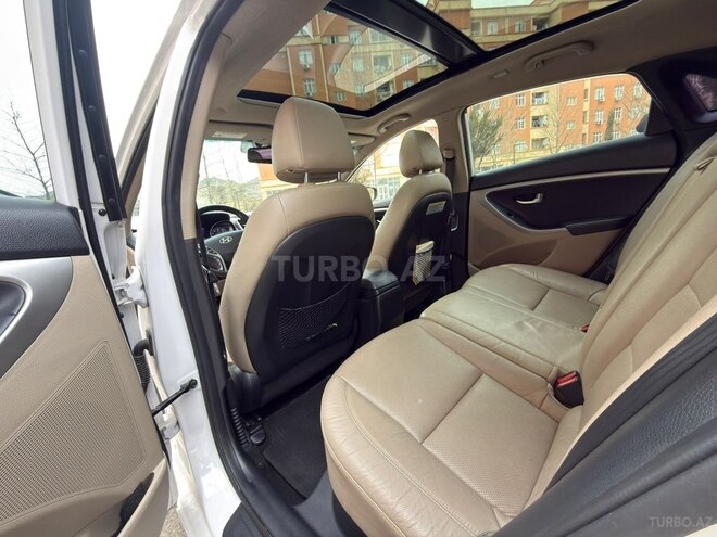 Hyundai Elantra 2013, 240,000 km - 1.8 l - Bakı