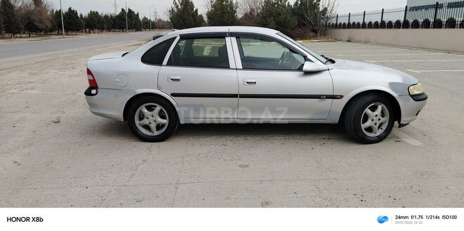 Opel Vectra 1999, 234,123 km - 1.8 l - Sumqayıt