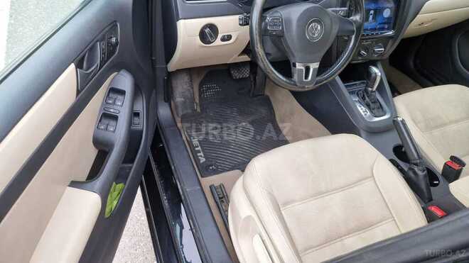 Volkswagen Jetta 2012, 165,762 km - 2.5 l - Bakı