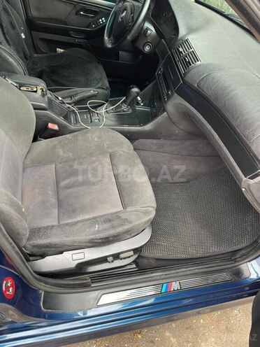 BMW 525 2000, 265,000 km - 2.5 л - Bakı