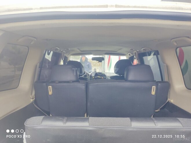 Mitsubishi Pajero 2000, 380,000 km - 3.0 l - Qusar
