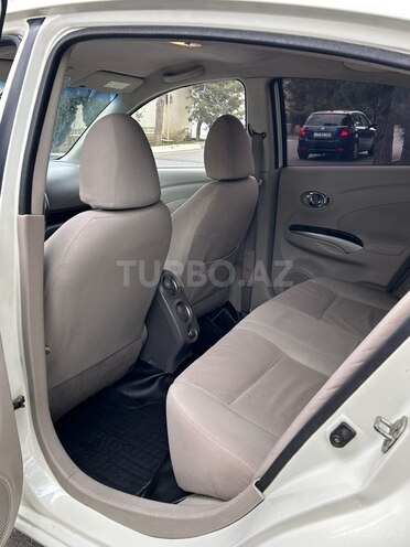 Nissan Sunny 2013, 240,000 km - 1.5 л - Bakı