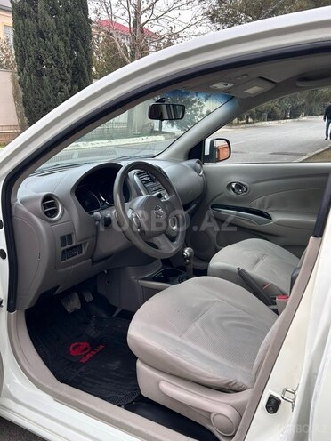 Nissan Sunny 2013, 240,000 km - 1.5 л - Bakı