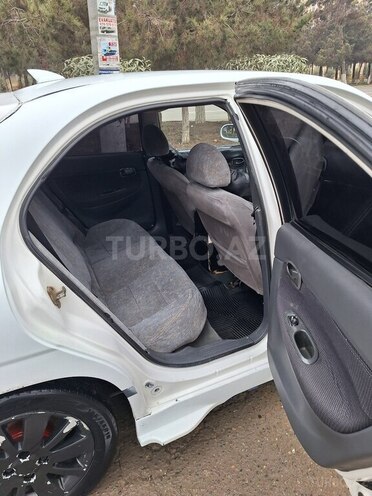 Daewoo Nubira 1998, 426,090 km - 2.0 l - Şirvan
