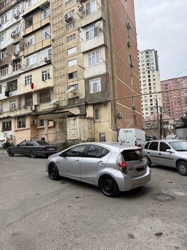 Toyota Aqua 2012, 342,298 km - 1.5 l - Bakı