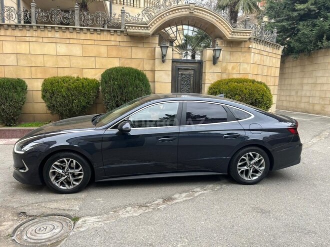 Hyundai Sonata-3