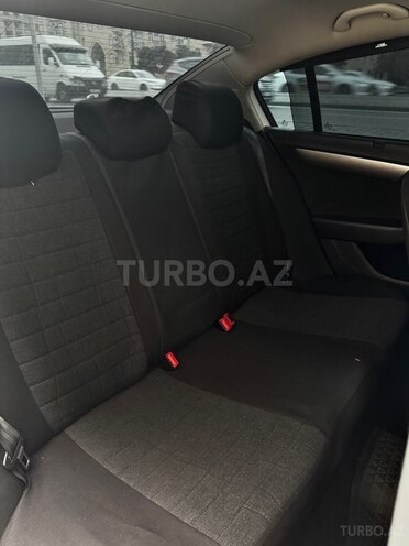 Volkswagen Passat 2012, 287,000 km - 1.8 л - Bakı