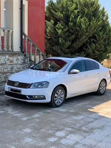 Volkswagen Passat 2012, 287,000 km - 1.8 л - Bakı