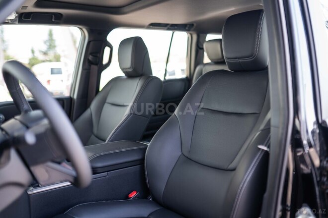 Toyota Land Cruiser Prado-16