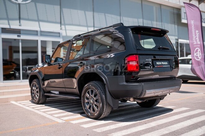 Toyota Land Cruiser Prado-7
