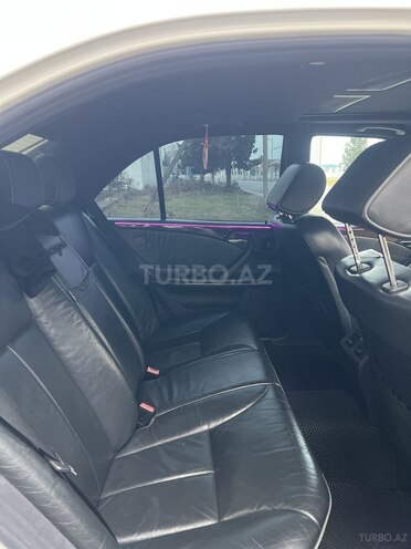 Mercedes E 320 2000, 366,400 km - 3.2 l - Astara