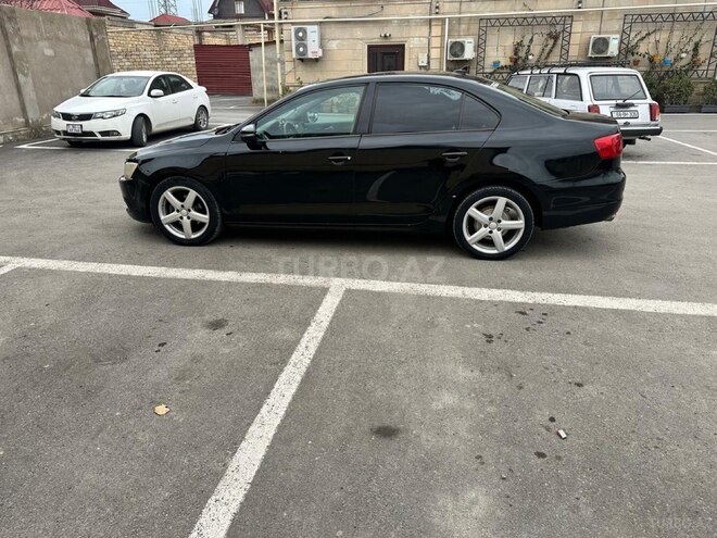 Volkswagen Jetta 2011, 270,500 km - 2.5 l - Bakı