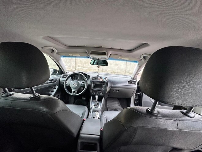 Volkswagen Jetta 2011, 270,500 km - 2.5 l - Bakı