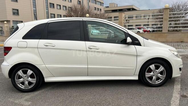 Mercedes B 170 2011, 183,000 km - 1.7 л - Sumqayıt