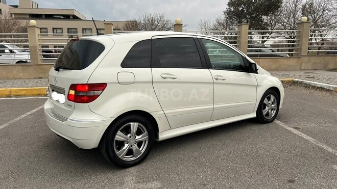 Mercedes B 170 2011, 183,000 km - 1.7 л - Sumqayıt