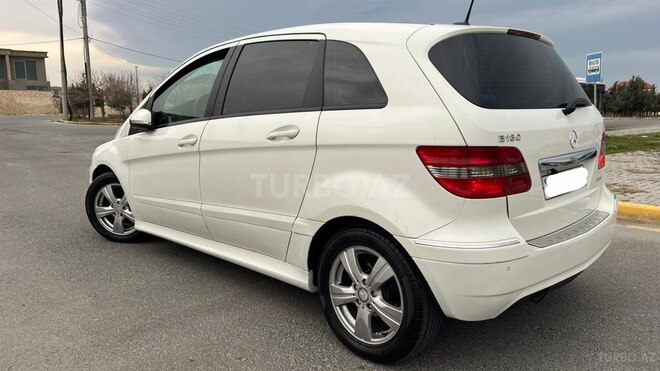 Mercedes B 170 2011, 183,000 km - 1.7 л - Sumqayıt