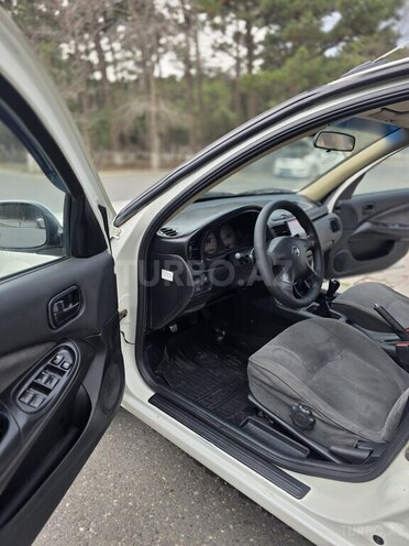 Nissan Sunny 2006, 399,821 km - 1.3 л - Sumqayıt
