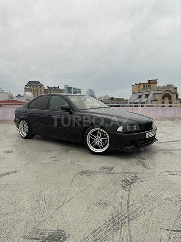 BMW 530-11