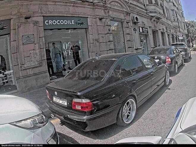 BMW 530-16