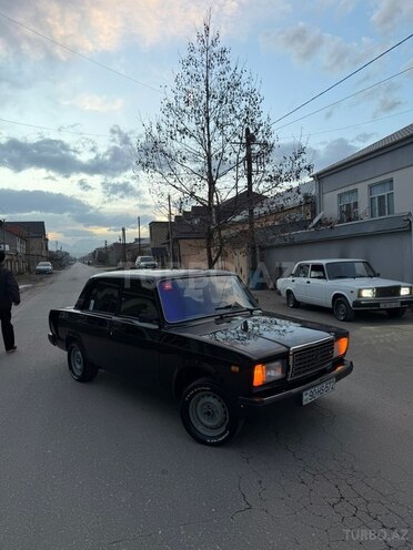 LADA (VAZ) 2107 2010, 14,400 km - 1.7 l - Quba
