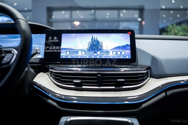 Chery eQ7-17