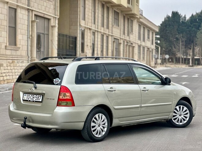Toyota Corolla 2005, 321,542 km - 1.4 l - Sumqayıt
