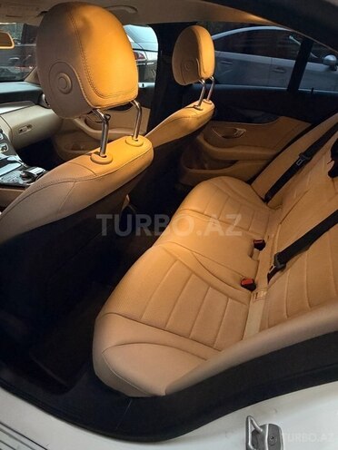 Mercedes C 300-8
