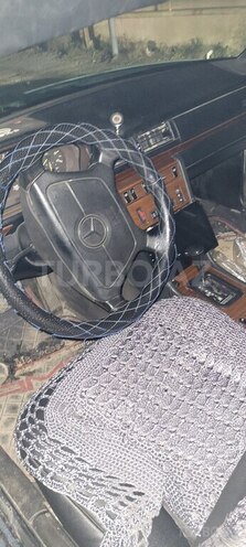Mercedes E 250 1994, 443,000 km - 2.5 l - Bakı