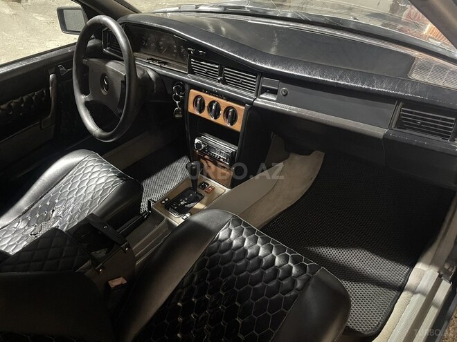 Mercedes 190 1990, 325,804 km - 2.0 l - Bakı