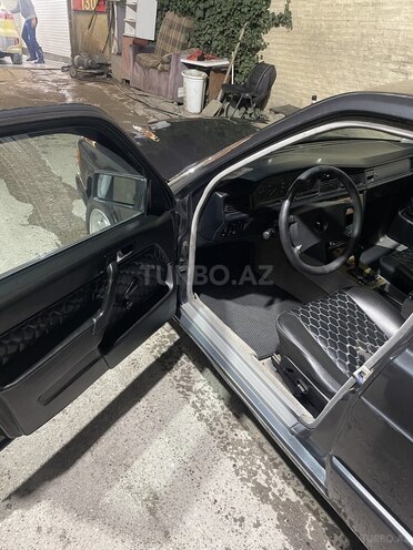 Mercedes 190 1990, 325,804 km - 2.0 l - Bakı