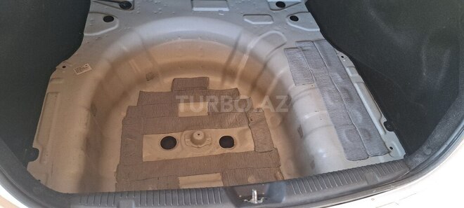 Hyundai Elantra 2016, 141,000 km - 1.8 л - Bakı