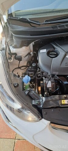 Hyundai Elantra 2016, 141,000 km - 1.8 л - Bakı