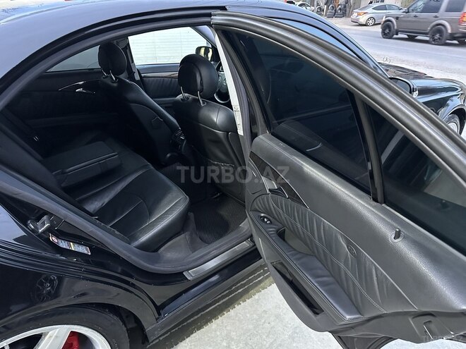 Mercedes E 320 2003, 275,000 km - 3.2 l - Bakı