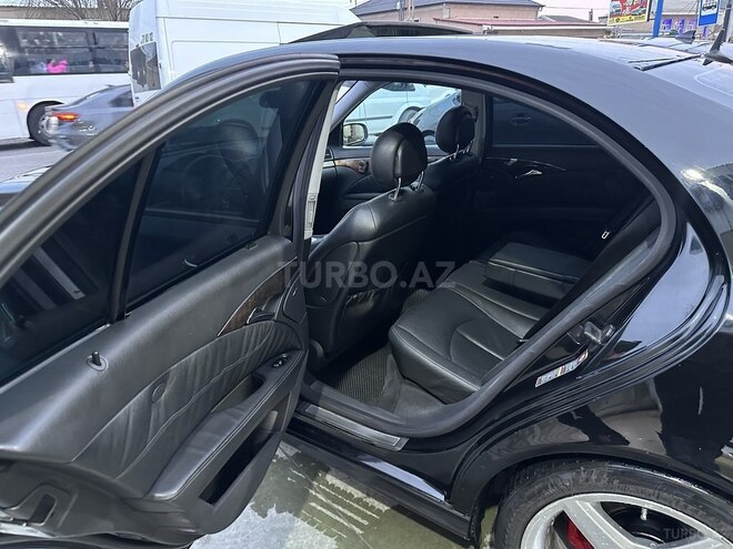 Mercedes E 320 2003, 275,000 km - 3.2 l - Bakı