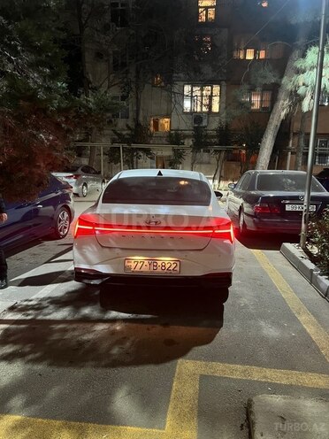 Hyundai Elantra 2023, 60,000 km - 1.6 л - Bakı