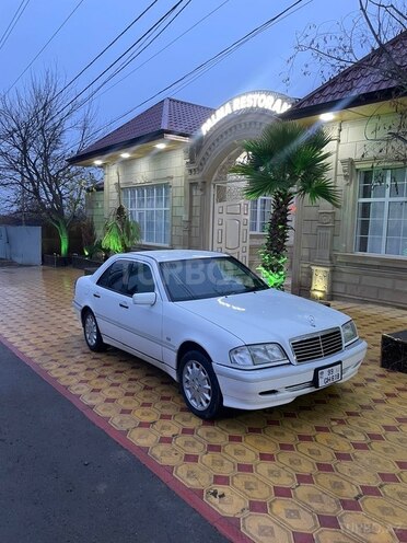 Mercedes C 240 2000, 154,252 km - 2.6 l - Şəmkir
