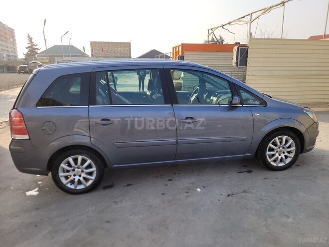 Opel Zafira-3