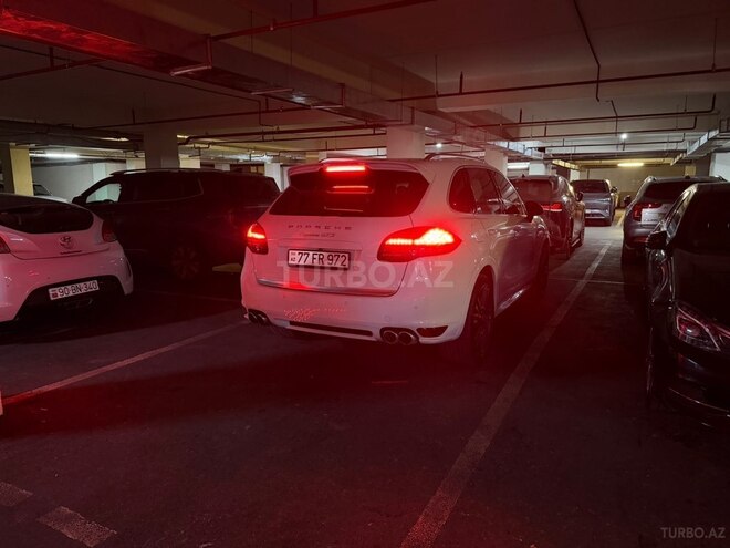 Porsche Cayenne GTS 2013, 156,000 km - 4.8 l - Bakı