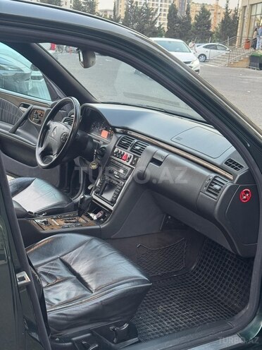 Mercedes E 270 2000, 400,000 km - 2.7 l - Sumqayıt