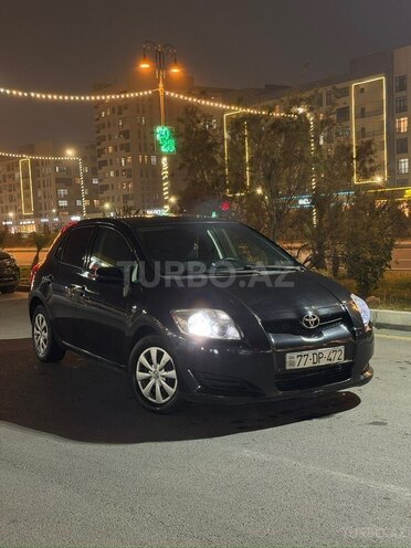 Toyota Auris 2007, 295,000 km - 1.4 l - Bakı