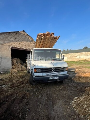 Mercedes 709 D 1993, 385,468 km - 4.0 l - Bakı