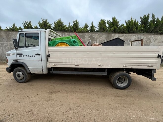 Mercedes 709 D 1993, 385,468 km - 4.0 l - Bakı