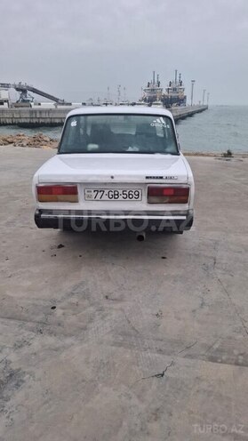 LADA (VAZ) 2107-2
